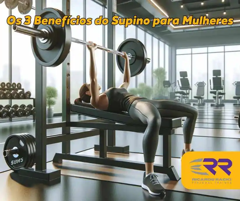 Mulher praticando supino reto em uma academia moderna, fortalecendo os músculos do peitoral, ombros e tríceps. O exercício contribui para o ganho de força, melhora da postura e aumento da confiança feminina.