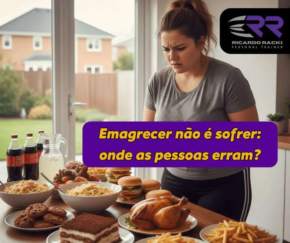 Mulher com expressão de frustração diante de uma mesa cheia de alimentos calóricos, representando os erros comuns no emagrecimento e a relação difícil com a comida.